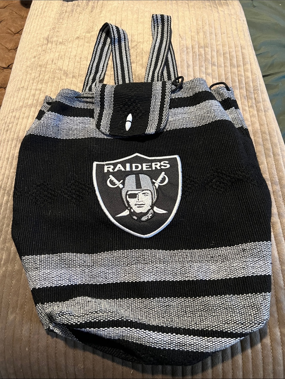 Raiders by Lee Black and Gray Knit Backpack Tote